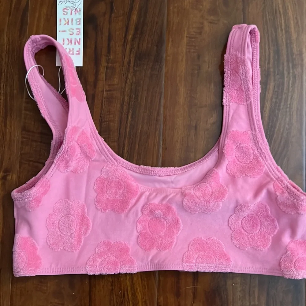 Frankies Bikinis Connor Top Haliee Steinfield Size Medium Floral Flowerchild